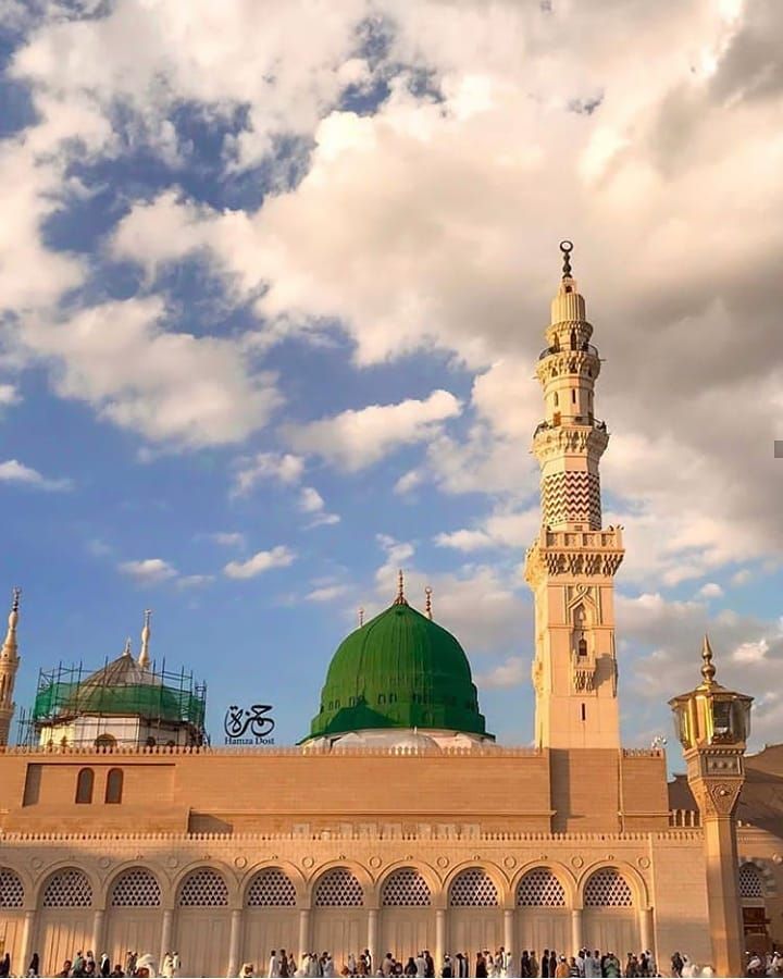 Madinah Almunawwarah  Beautiful mosques, Masjid, Sacred places