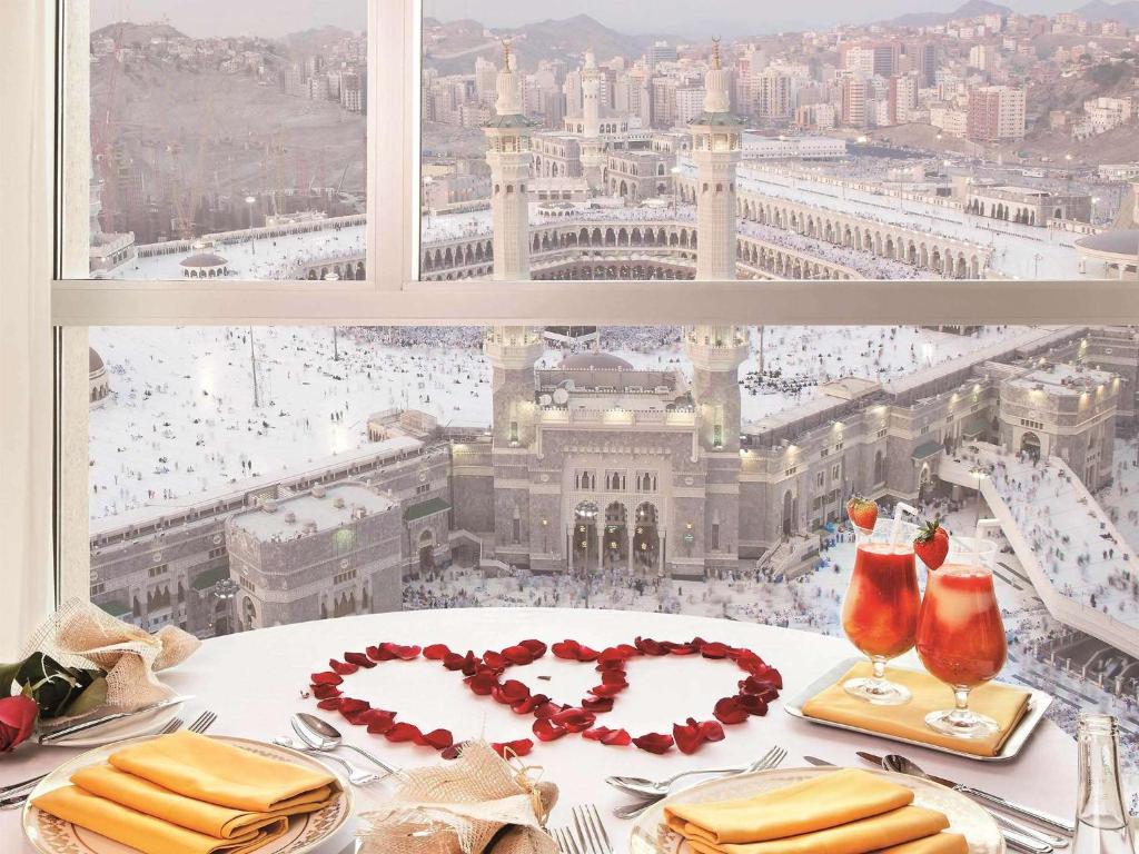 The most important features of the Fairmont Makkah Hotel