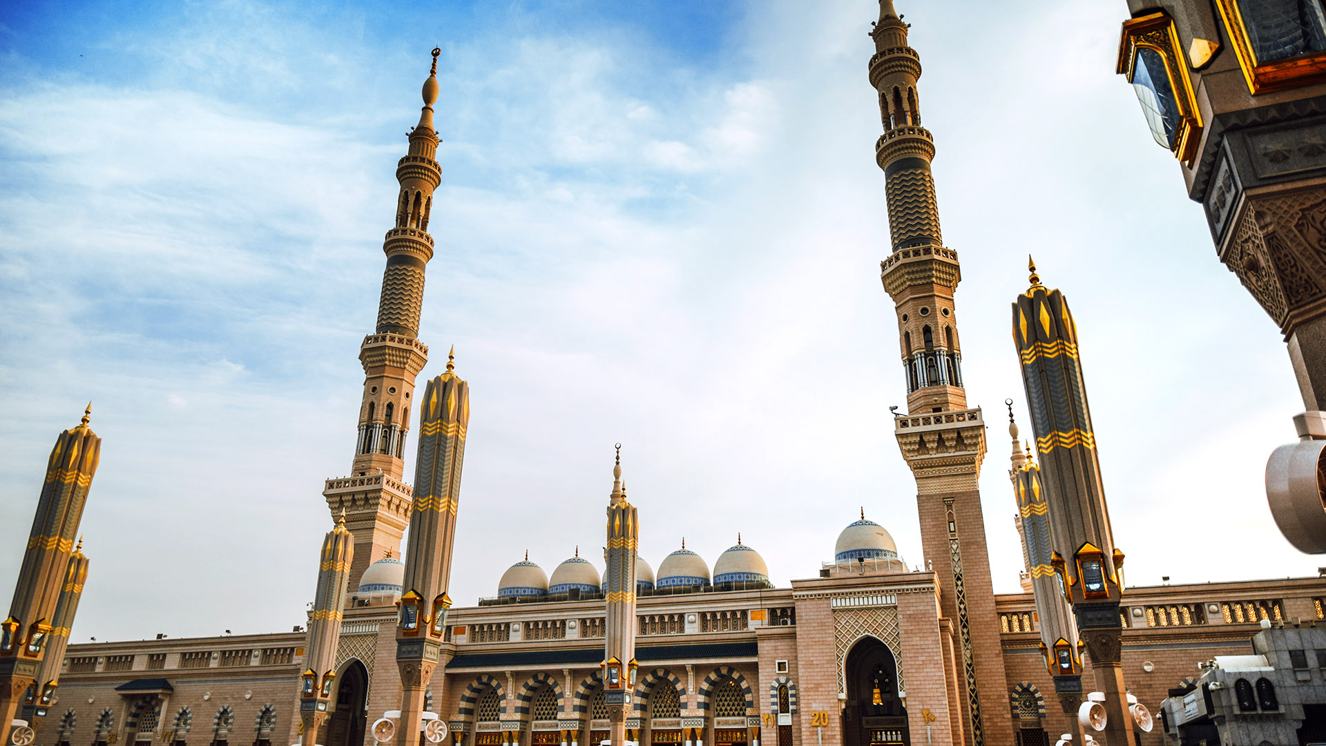The most famous mosques in Makkah