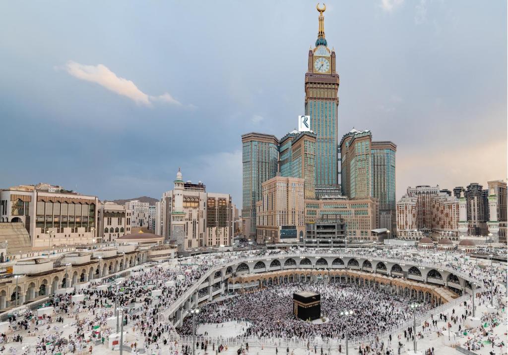 why pilgrims choose marwa Rotana for Makkah accomdation ?